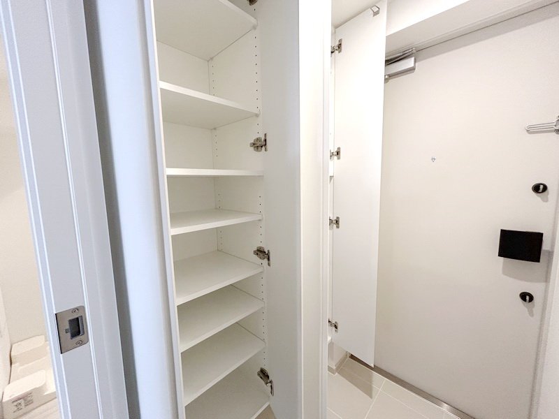 お部屋探しは株式会社 タウンハウジング までお気軽にお問合せ下さい。
クレジットカード決済・首都圏を中心直営143店舗 仲介件数全国2位の豊富な実績!諸費用・審査等・何でもご相談下さい。