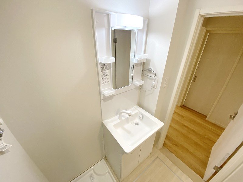 お部屋探しは株式会社 タウンハウジング までお気軽にお問合せ下さい。
クレジットカード決済・首都圏を中心直営143店舗 仲介件数全国2位の豊富な実績!諸費用・審査等・何でもご相談下さい。