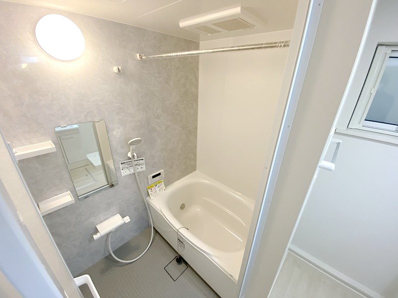 お部屋探しは株式会社 タウンハウジング までお気軽にお問合せ下さい。
クレジットカード決済・首都圏を中心直営143店舗 仲介件数全国2位の豊富な実績!諸費用・審査等・何でもご相談下さい。