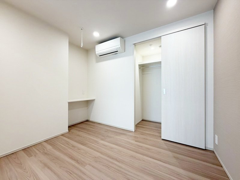 お部屋探しは株式会社 タウンハウジング までお気軽にお問合せ下さい。
クレジットカード決済・首都圏を中心直営143店舗 仲介件数全国2位の豊富な実績!諸費用・審査等・何でもご相談下さい。