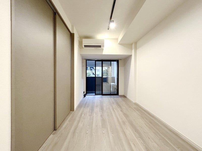 お部屋探しは株式会社 タウンハウジング までお気軽にお問合せ下さい。
クレジットカード決済・首都圏を中心直営143店舗 仲介件数全国2位の豊富な実績!諸費用・審査等・何でもご相談下さい。